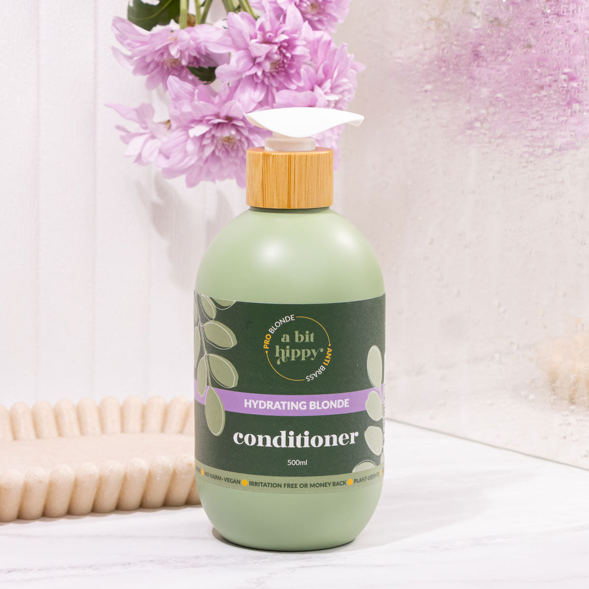 Blonde Hydrating Conditioner 500ml by A bit Hippy, purple toning conditioner with jojoba and olive oil for blonde hair.
